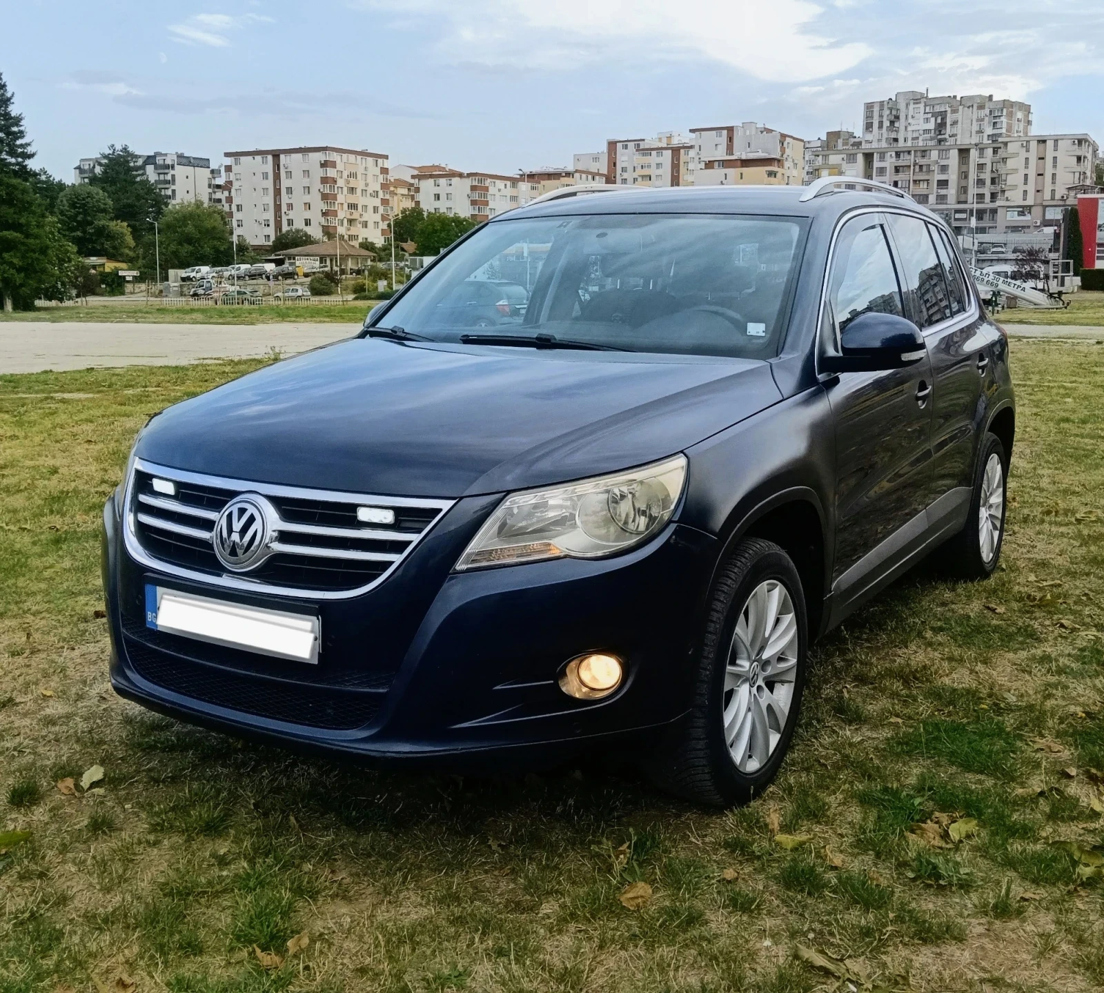 VW Tiguan 4х4_140кс_6.скорости_Навигация_4л./100км. !