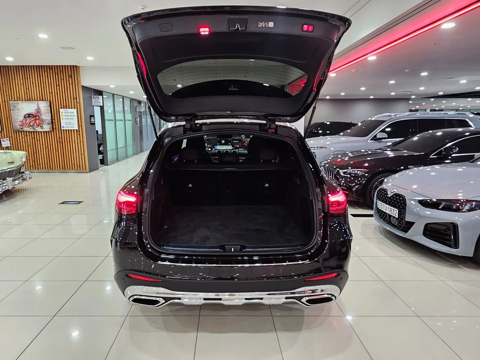 Mercedes-Benz GLC | 4MATIC* AMG* HEAD UP* BURMESTER* ОБДУХВАНЕ* , снимка 15 - Автомобили и джипове - 56165001