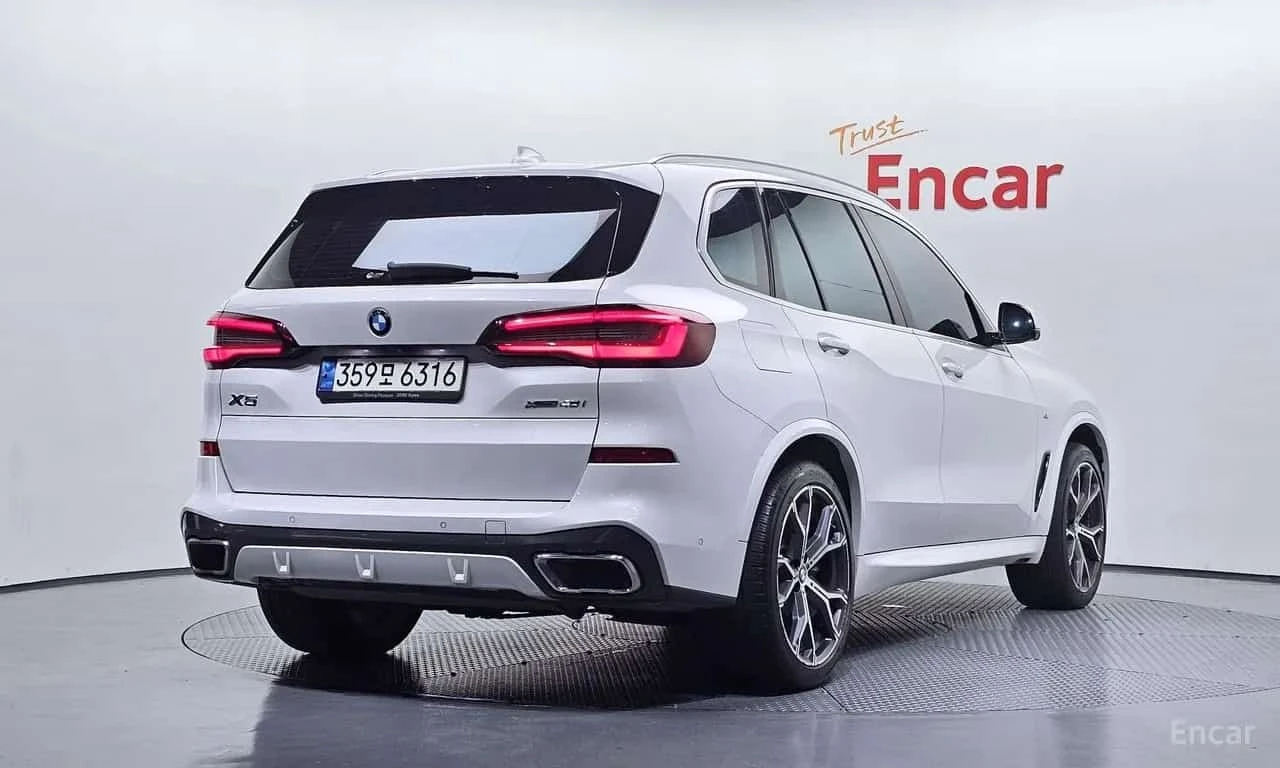 BMW X5 * xDrive 40i M Sport * ЦЕНА ДО БГ, снимка 2 - Автомобили и джипове - 56182848