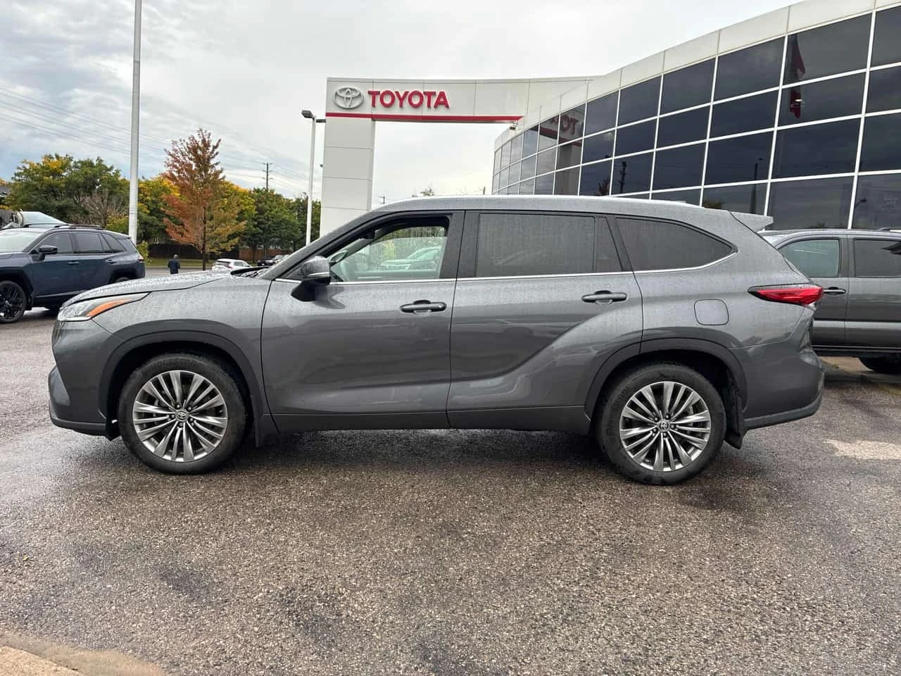 Toyota Highlander * Limited * CARFAX * , снимка 2 - Автомобили и джипове - 56329525
