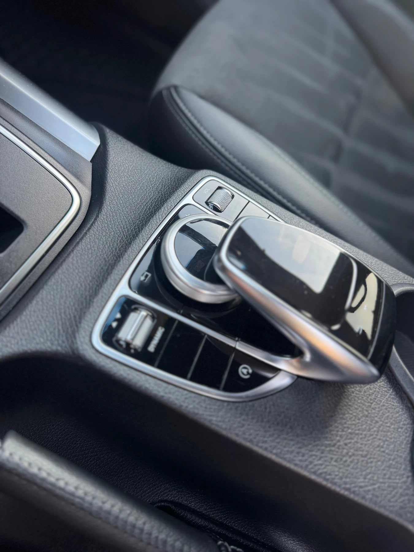 Mercedes-Benz X-Klasse, снимка 12 - Автомобили и джипове - 56330311