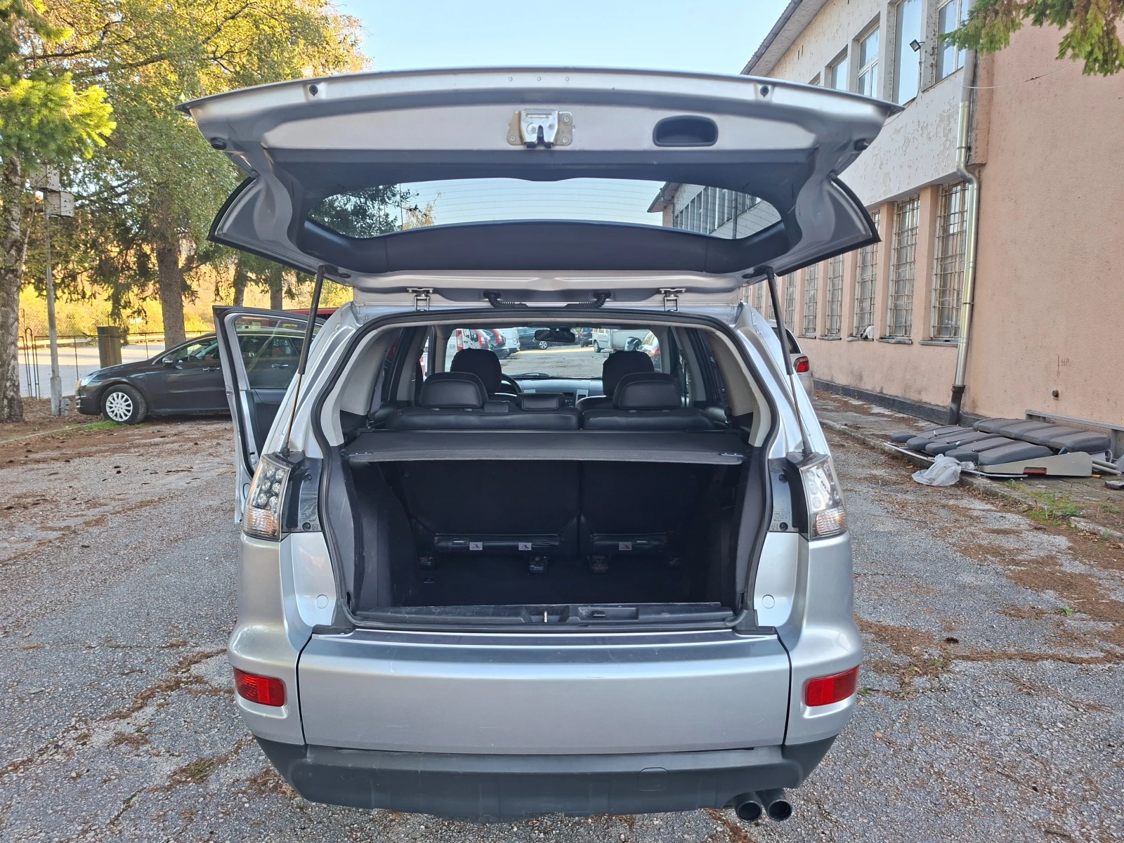 Mitsubishi Outlander 2, 2DI-D* 4X4* Klima | Mobile.bg � ����������� 11