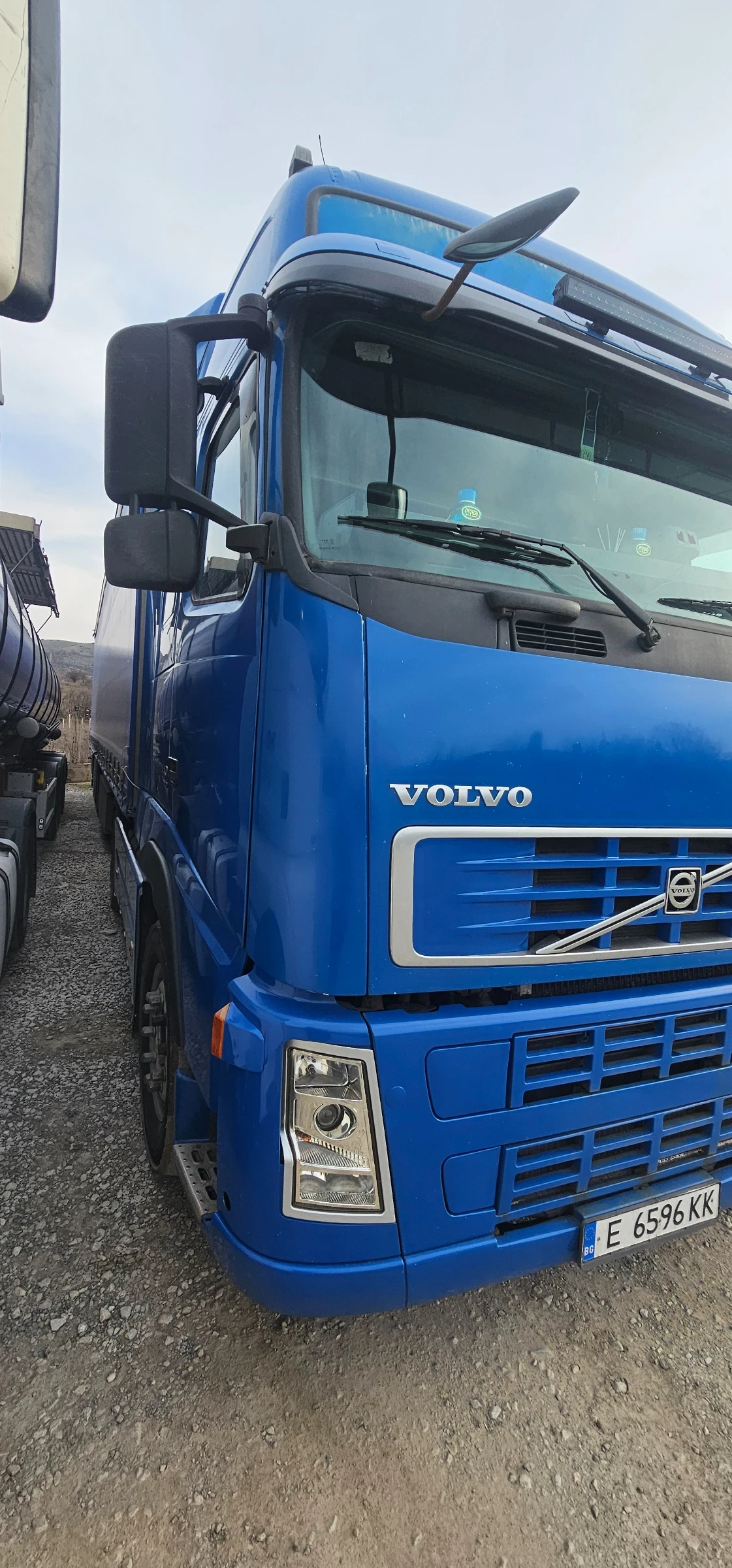 Volvo Fh 12, снимка 2 - Камиони - 54277218