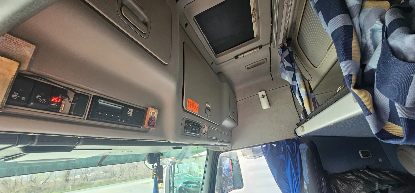 Volvo Fh 12, снимка 12 - Камиони - 54277218