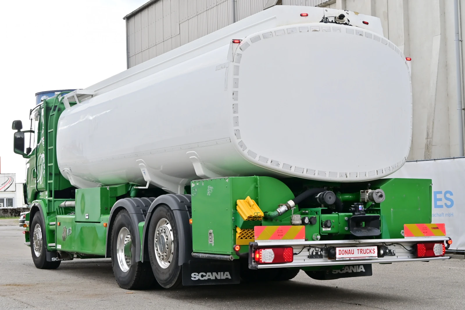 Scania R 560 V8 23.550l 2 Камери Помпа, снимка 4 - Камиони - 56124626