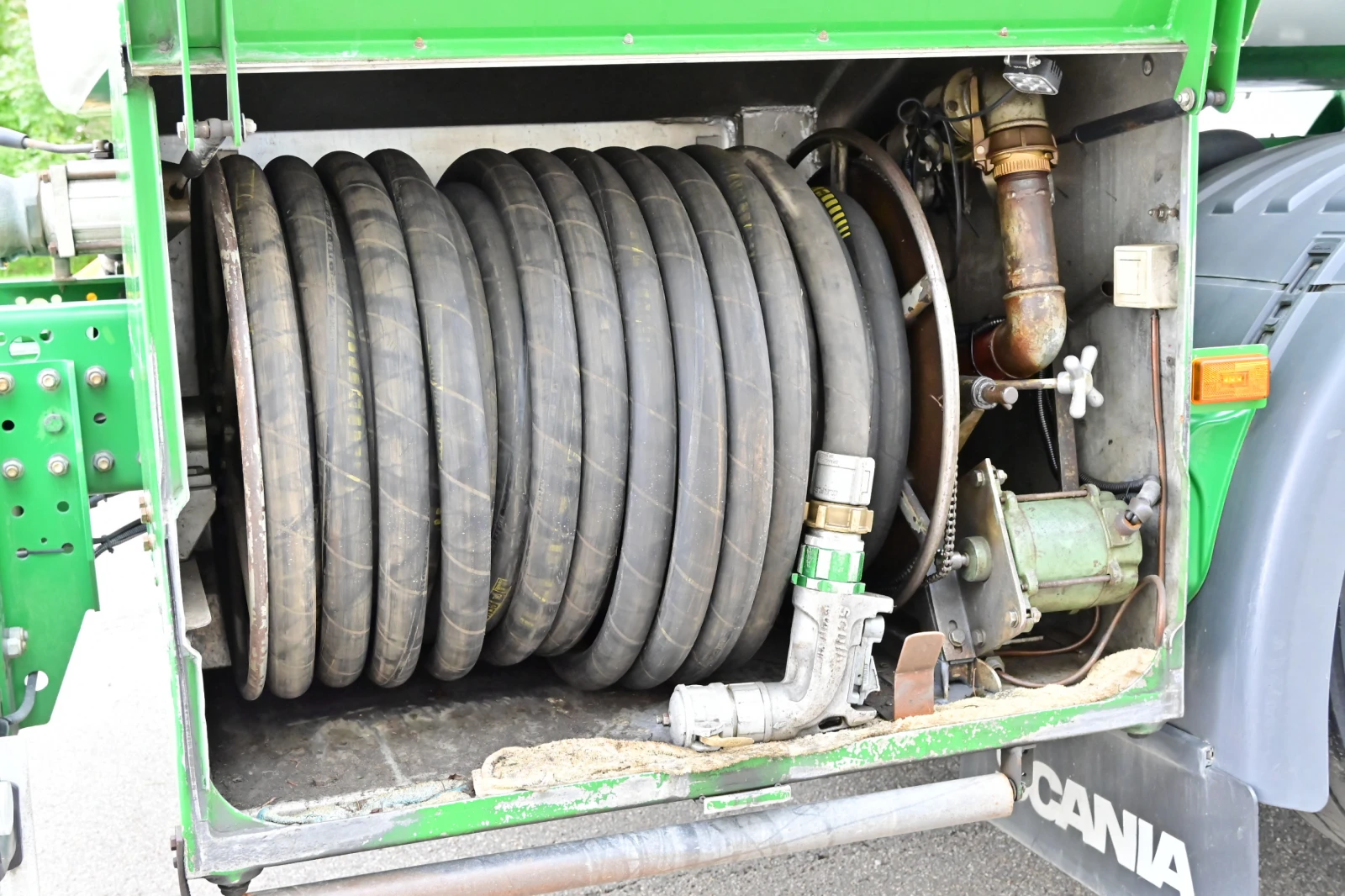 Scania R 560 V8 23.550l 2 Камери Помпа, снимка 16 - Камиони - 56124626