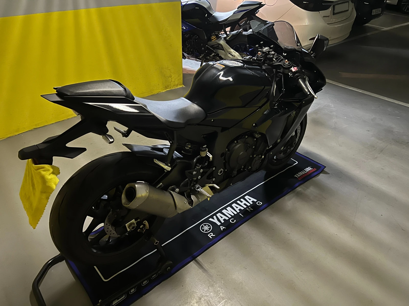 Yamaha YZF-R1  - изображение 4