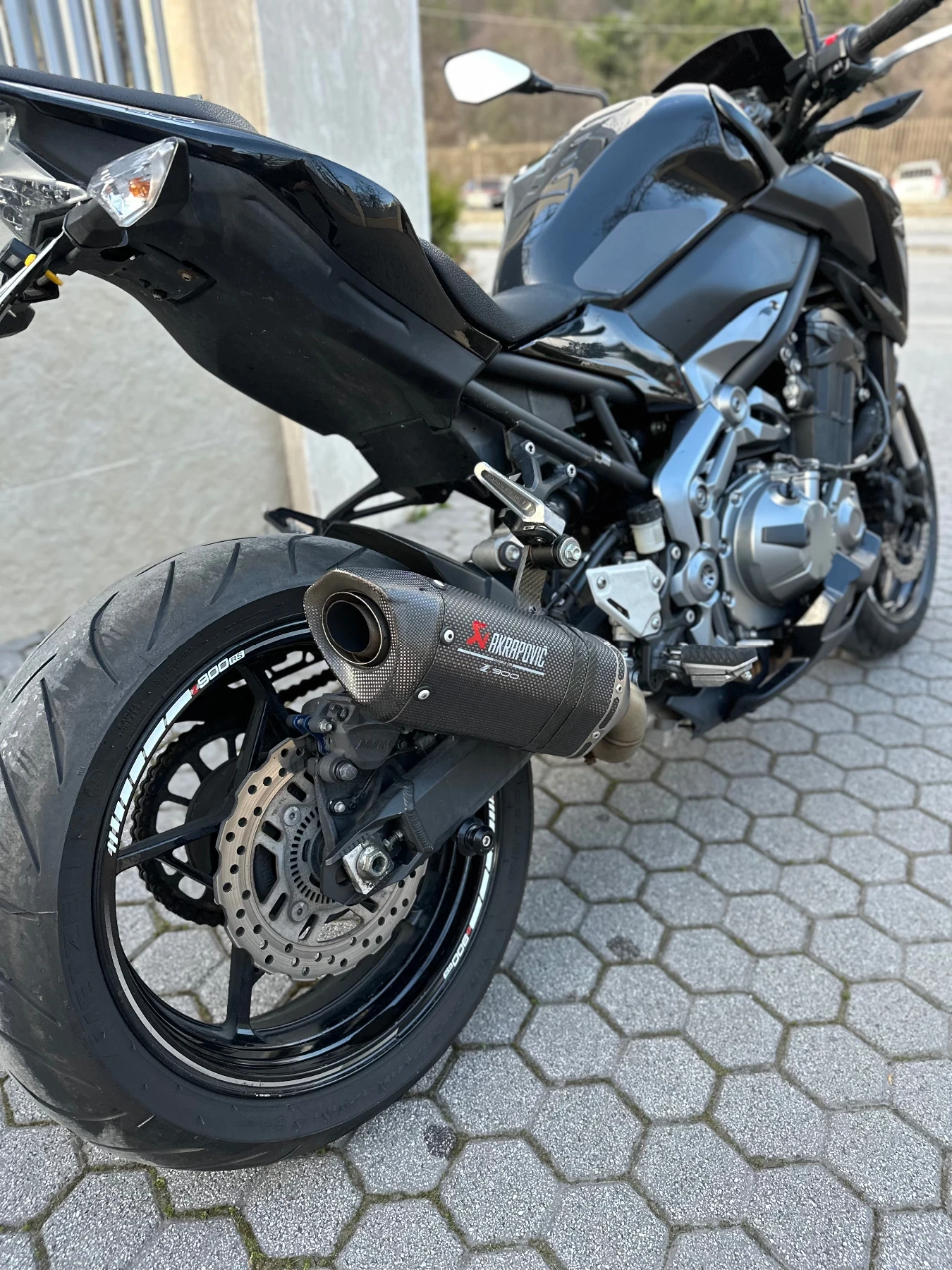 Kawasaki Z 900 ABS AKRAPOVIC A2!, снимка 7 - Мотоциклети и мототехника - 54270896