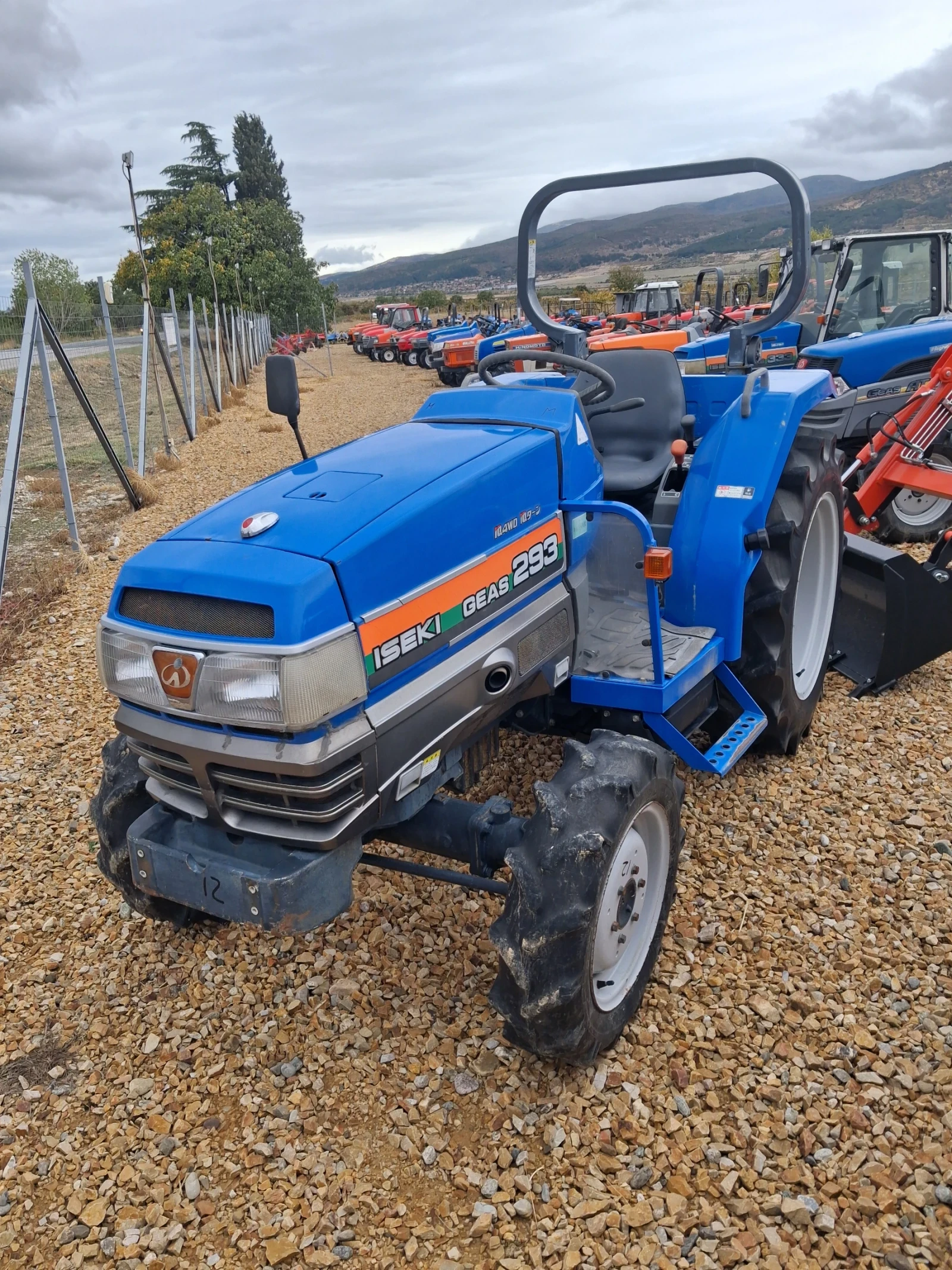 Трактор Kubota Скайтрак 