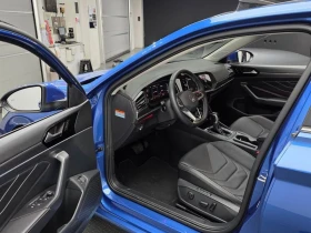 VW Jetta 1.5 TSI Automatic ПОДГРЕВ* ОБДУХВАНЕ* ПАРКТРОНИК, снимка 10