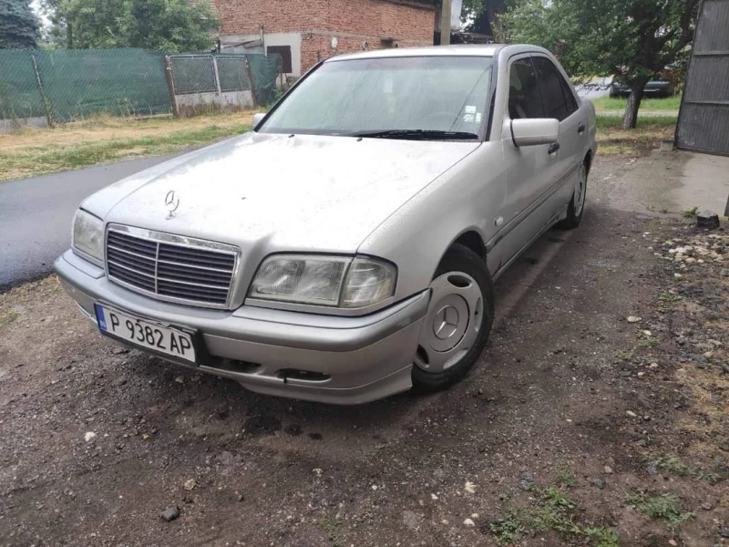 Mercedes-Benz C 220 С220 дизел на части , снимка 1 - Автомобили и джипове - 37923918