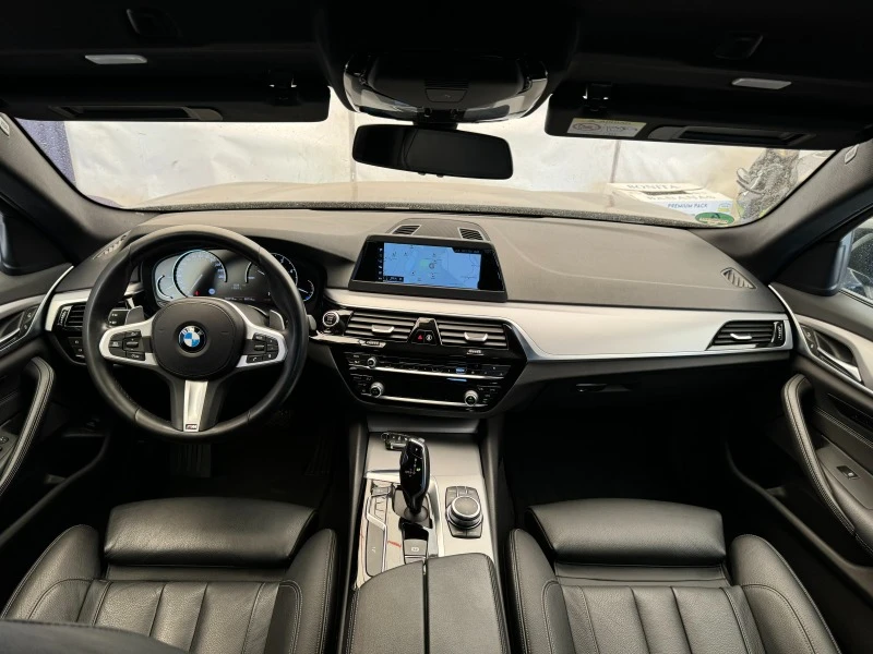 BMW 530 3.0D* X-DRIVE* СЕРВЕЗНА КНИЖКА С ПЪЛНА ИСТОРИЯ В B, снимка 10 - Автомобили и джипове - 46377963