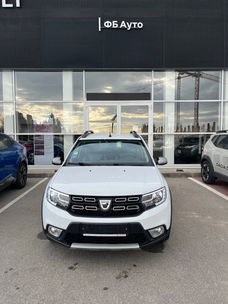 Dacia Sandero 1.0 TCe, снимка 2 - Автомобили и джипове - 48124704