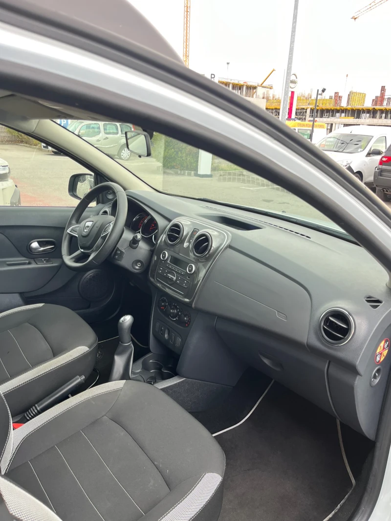 Dacia Sandero 1.0 TCe, снимка 6 - Автомобили и джипове - 48124704