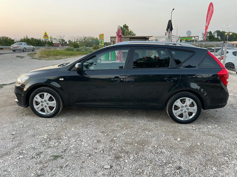 Kia Ceed 1.4i-90-FEIS-ITALIA, снимка 11 - Автомобили и джипове - 51148754