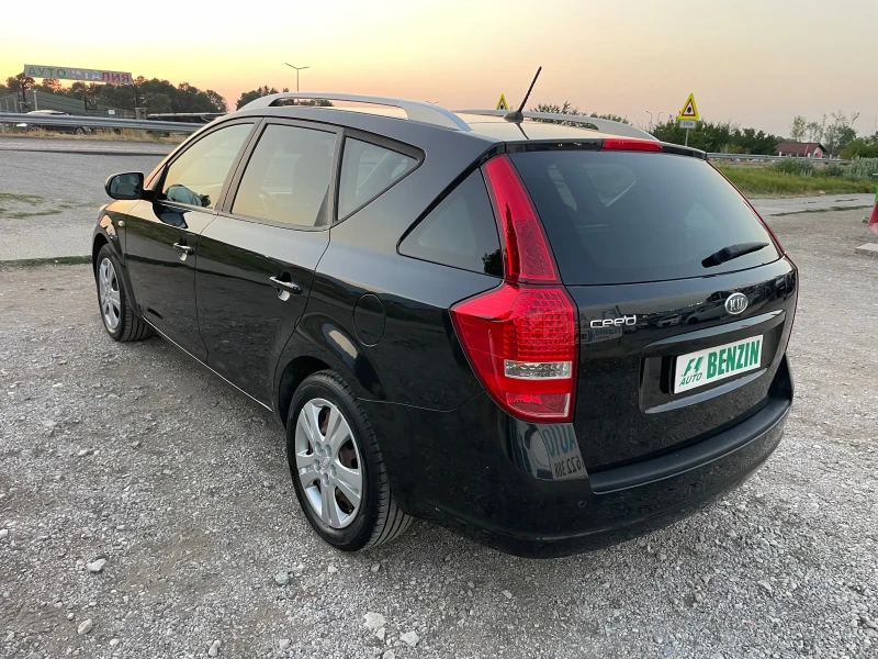 Kia Ceed 1.4i-90-FEIS-ITALIA, снимка 10 - Автомобили и джипове - 51148754