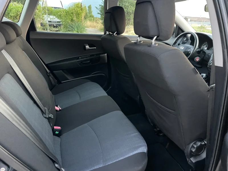 Kia Ceed 1.4i-90-FEIS-ITALIA, снимка 7 - Автомобили и джипове - 51148754