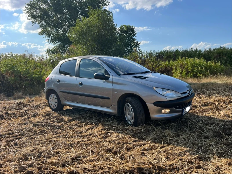 Peugeot 206 1.4i, снимка 2 - Автомобили и джипове - 51670895