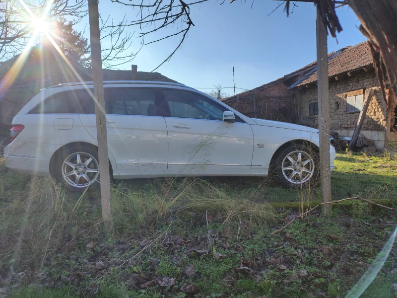 Mercedes-Benz C 180 W204, снимка 7 - Автомобили и джипове - 52912952