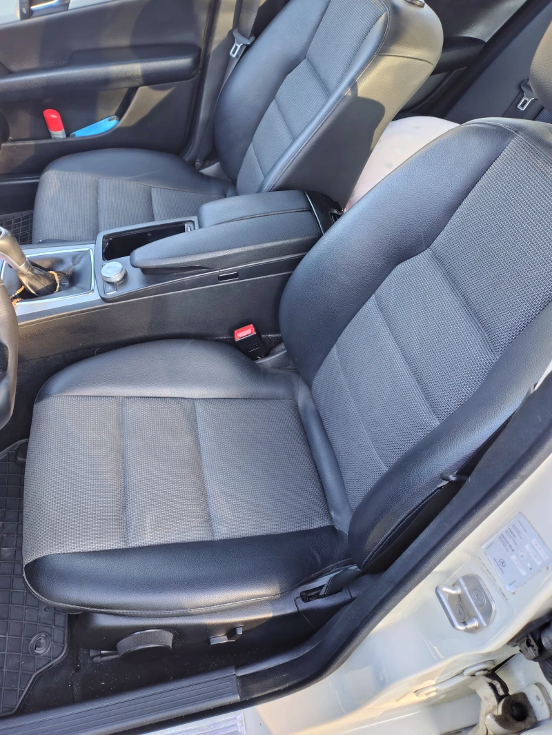 Mercedes-Benz C 180 W204, снимка 9 - Автомобили и джипове - 52912952