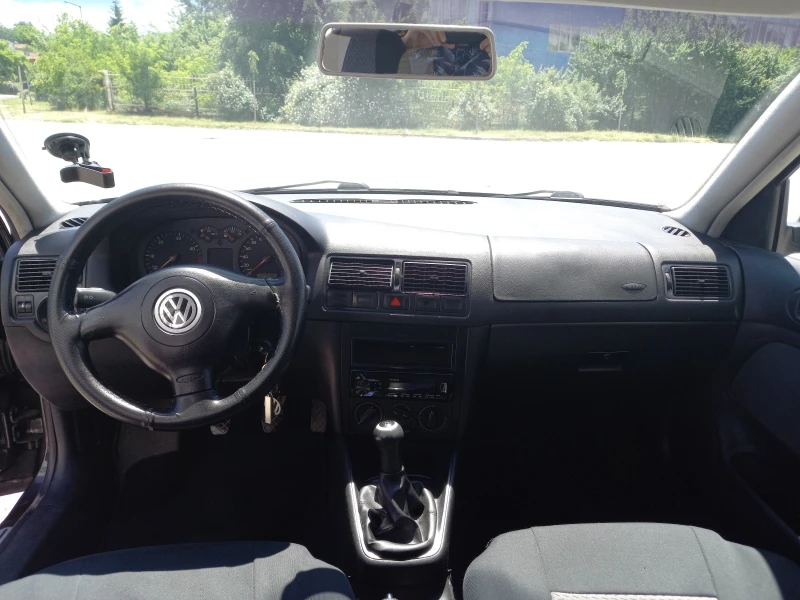 VW Golf 2000, снимка 9 - Автомобили и джипове - 53047337