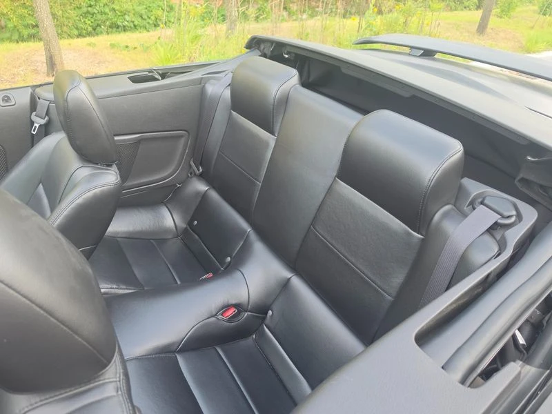 Ford Mustang 4.0 xs Automatic, снимка 17 - Автомобили и джипове - 55977687