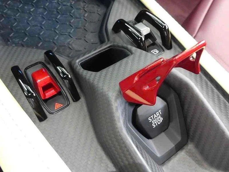 Lamborghini Revuelto 6.5 V12| 1015�.�. | Mobile.bg � ����������� 7