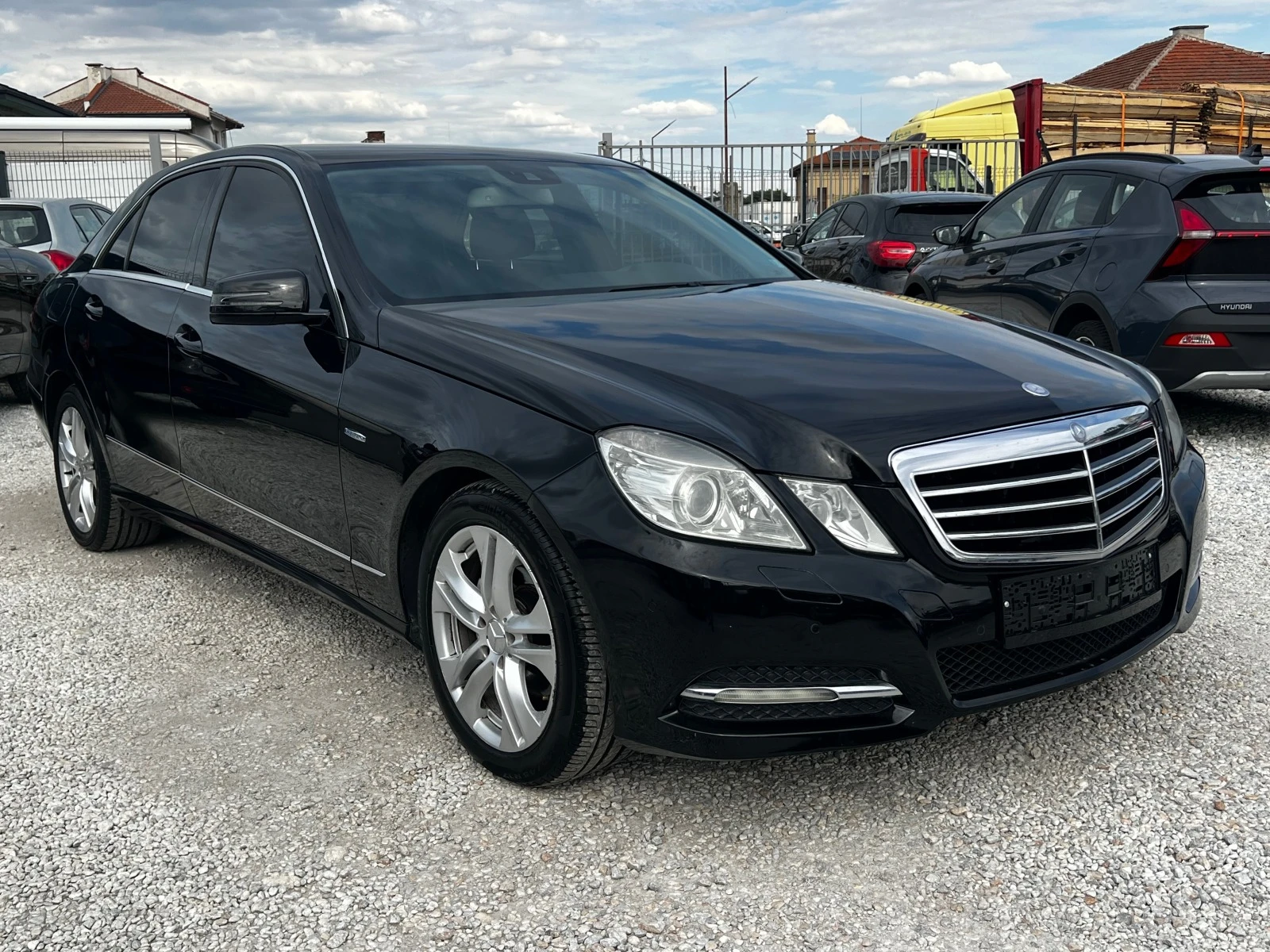 Mercedes-Benz E 220 CDI Avantgarde - изображение 3