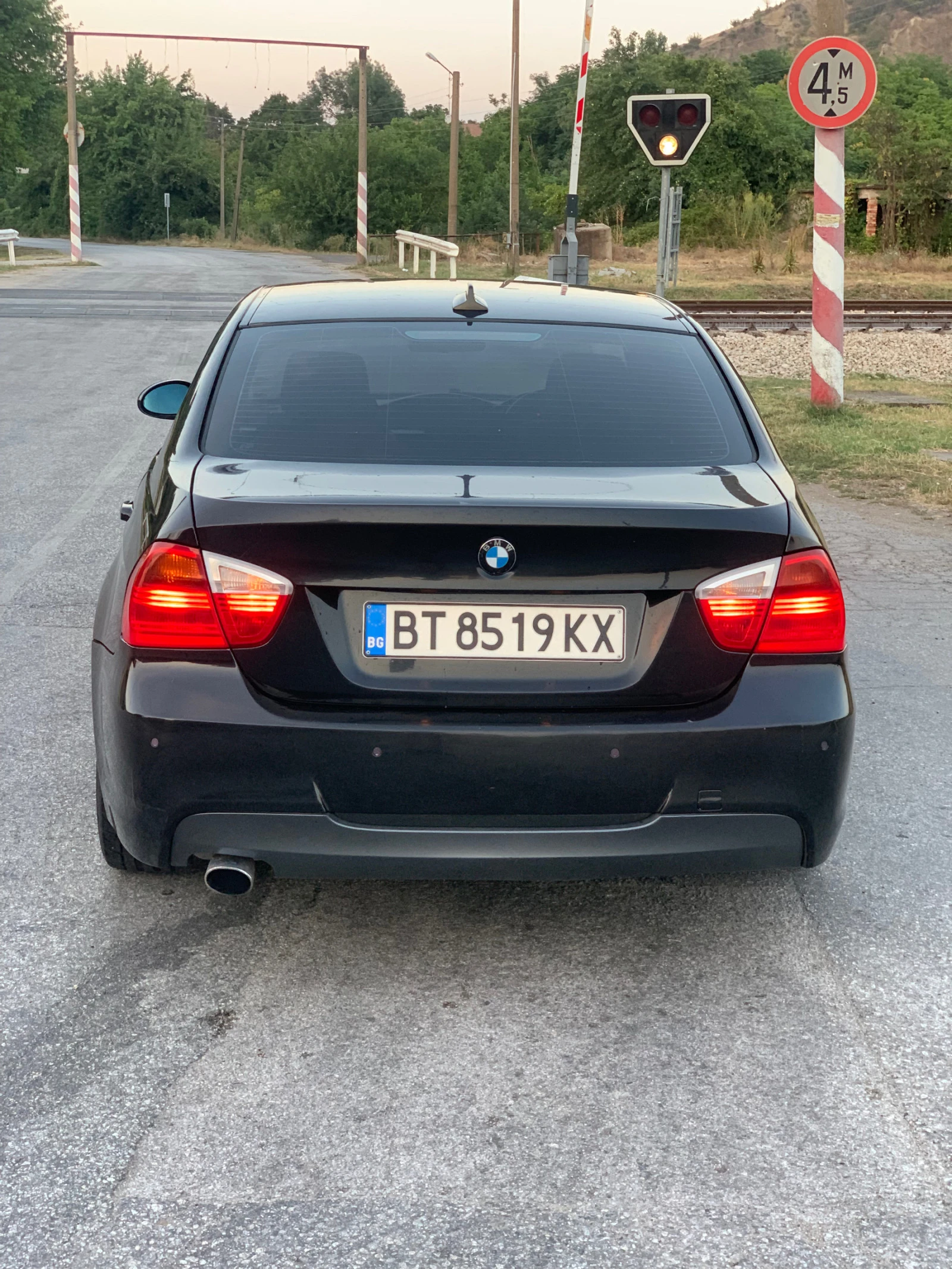 BMW 320 ///M SPORT - изображение 10