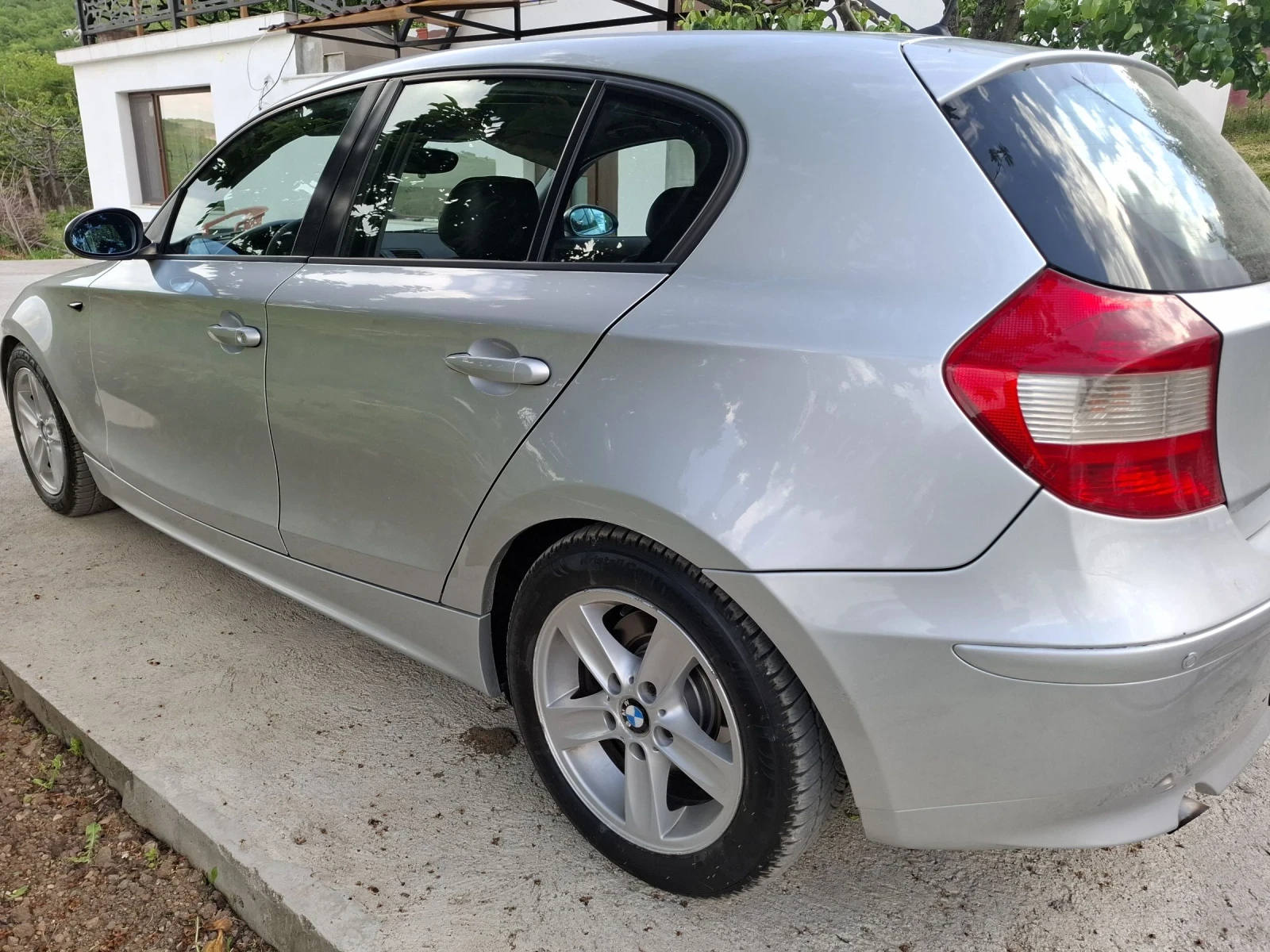 BMW 120 Е87 - изображение 4