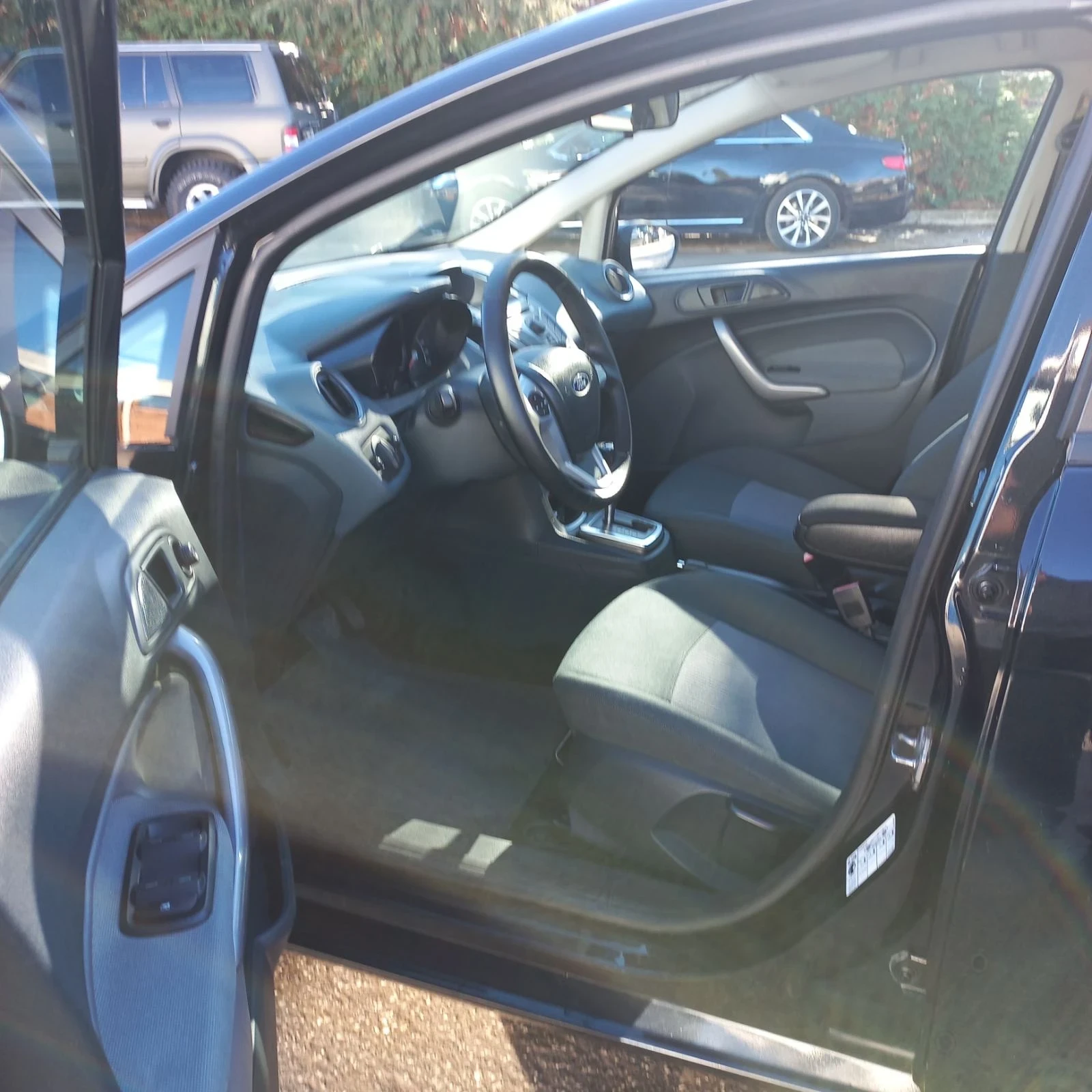 Ford Fiesta 1.4i - изображение 8