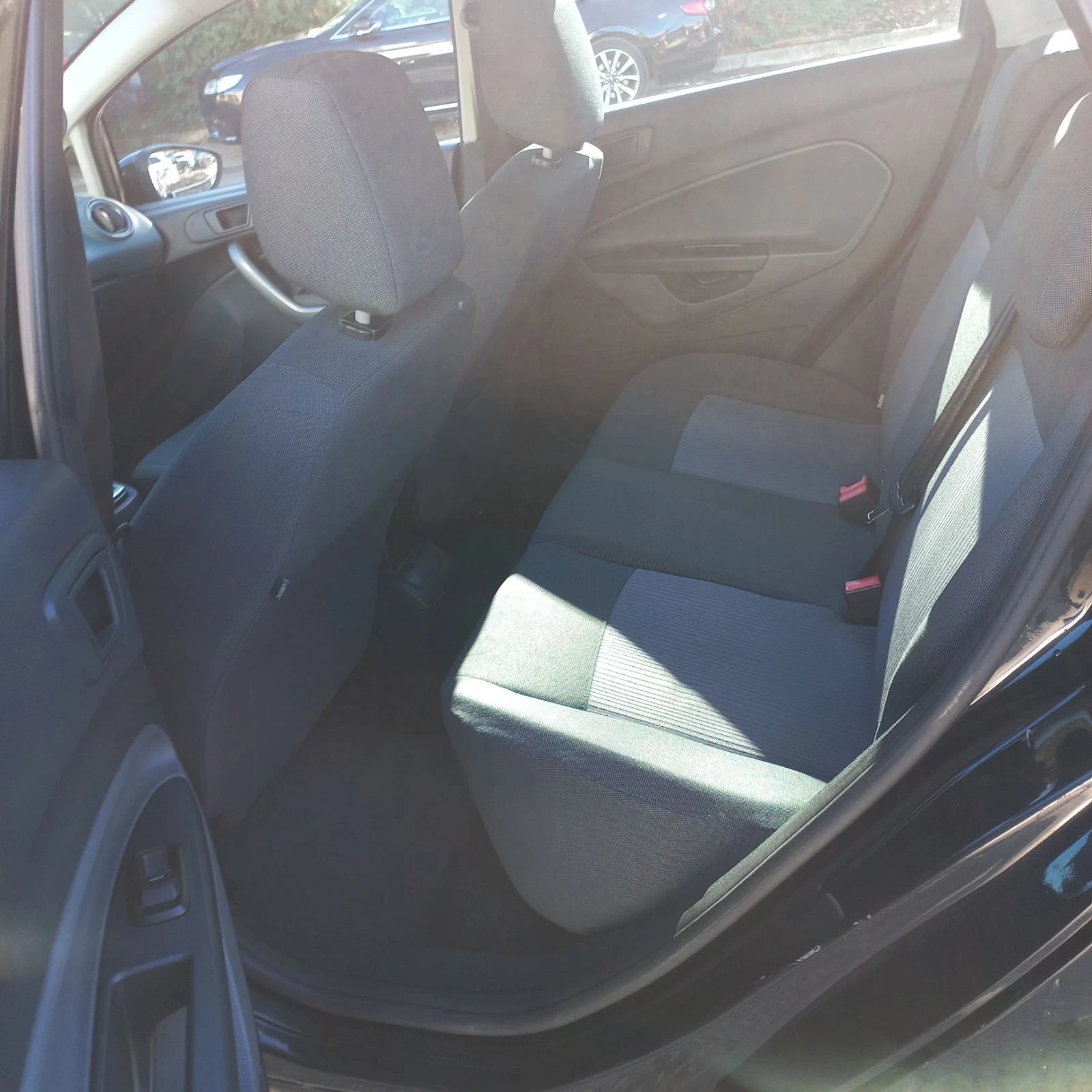 Ford Fiesta 1.4i - изображение 10