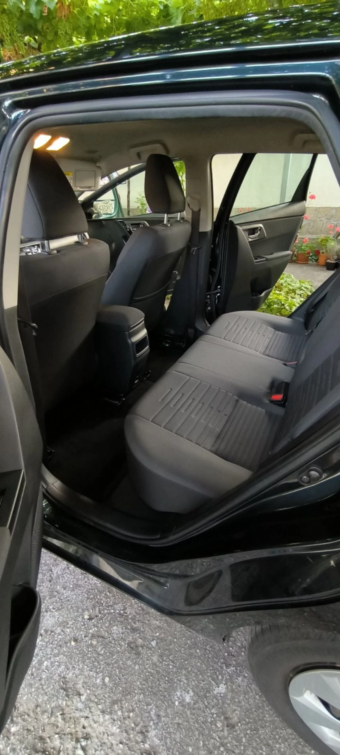 Toyota Auris 1.6 Автомат, 78000 км - изображение 5