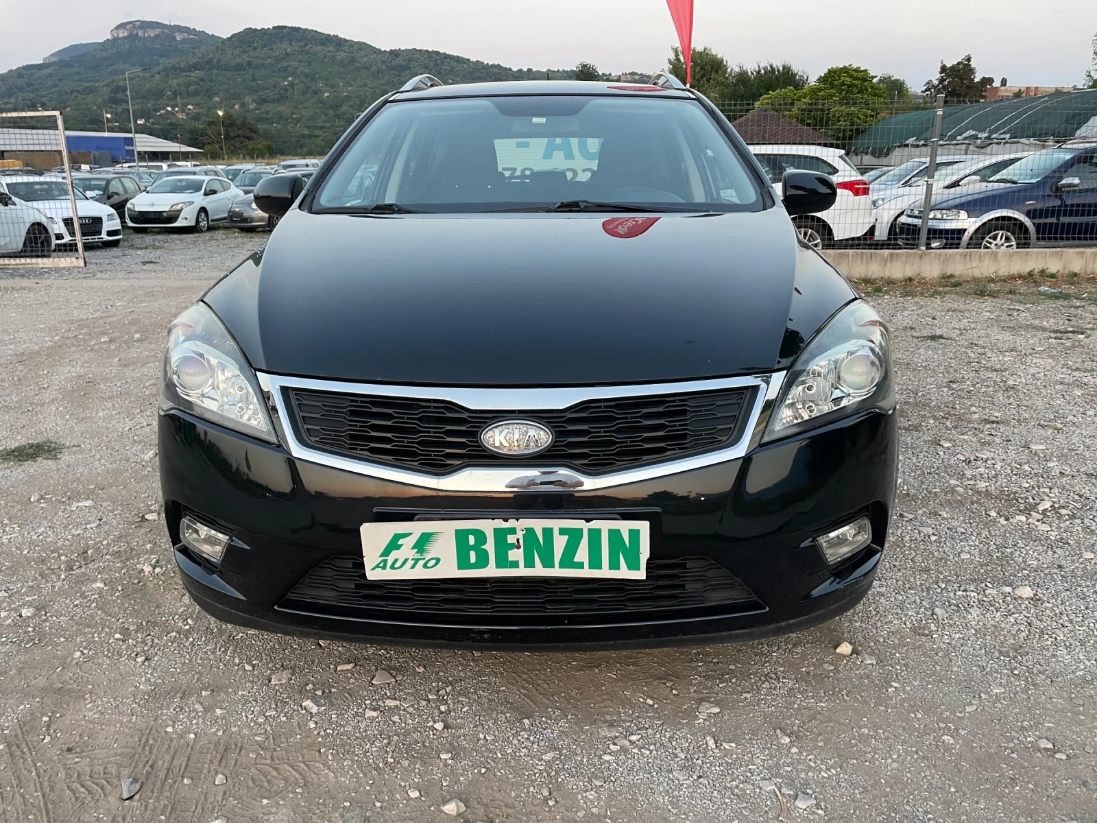 Kia Ceed 1.4i-90-FEIS-ITALIA - изображение 2