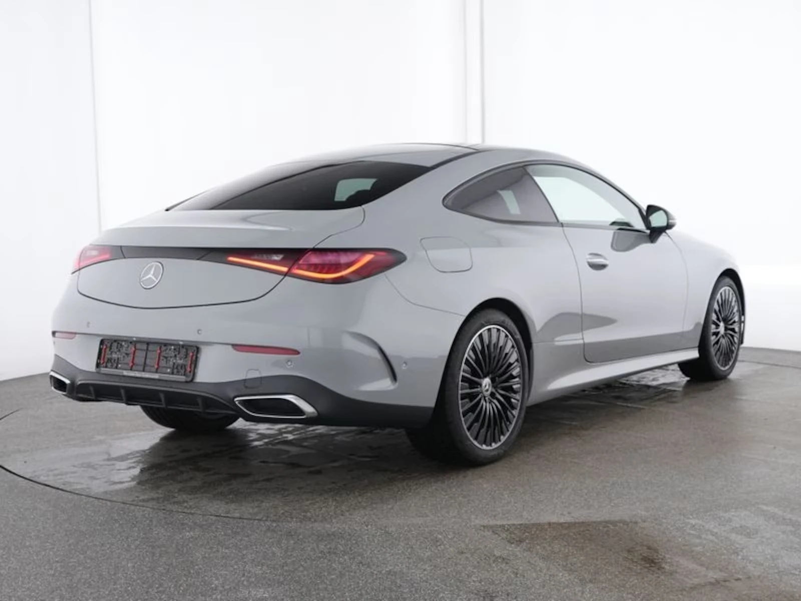 Mercedes-Benz CLE AMG+ Pano+ DLight+ Mem+  - изображение 2