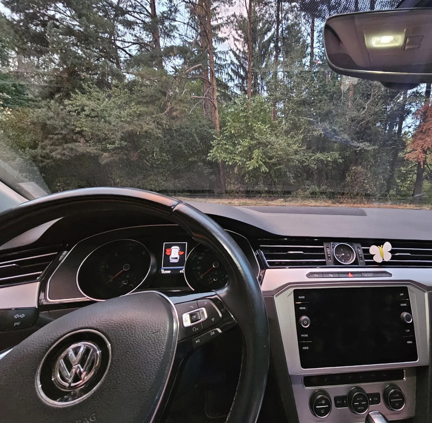VW Passat 2.0 TDI BlueMotion - изображение 10
