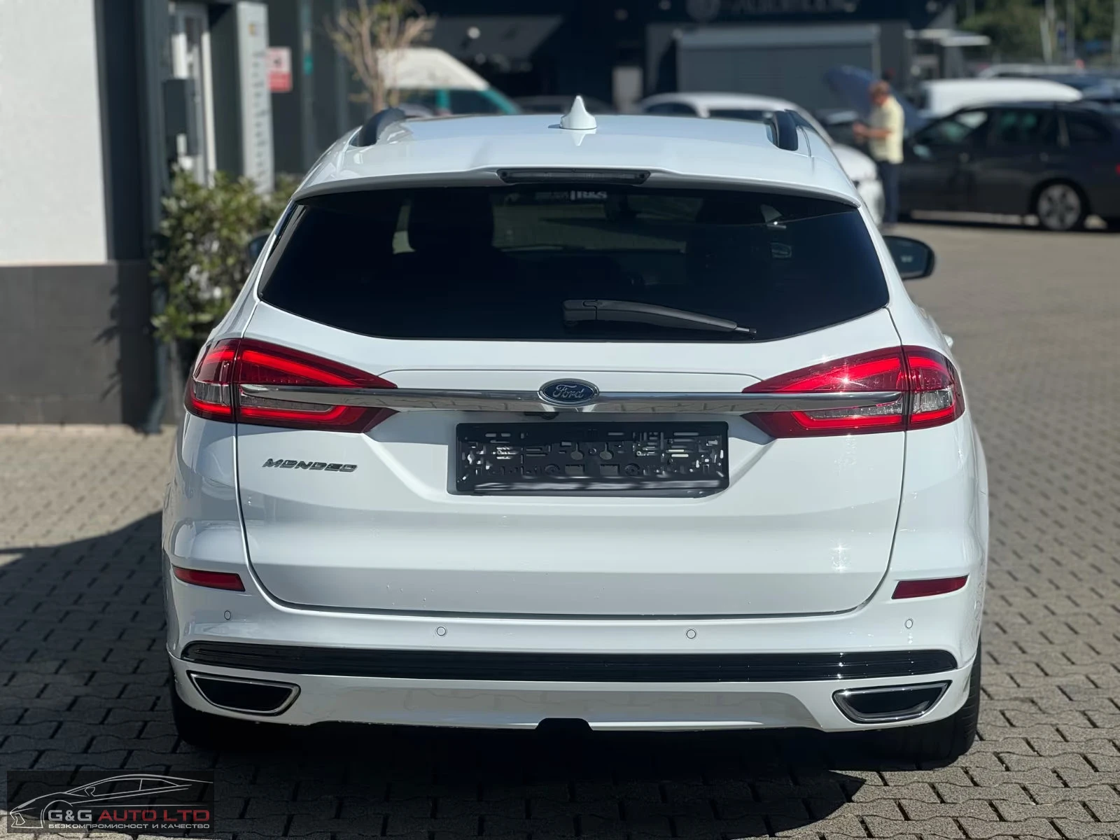 Ford Mondeo ST-LINE/190HP/CAM/AHK/MEMO/NAVI/KLESS/CARPLAY/328g - изображение 8