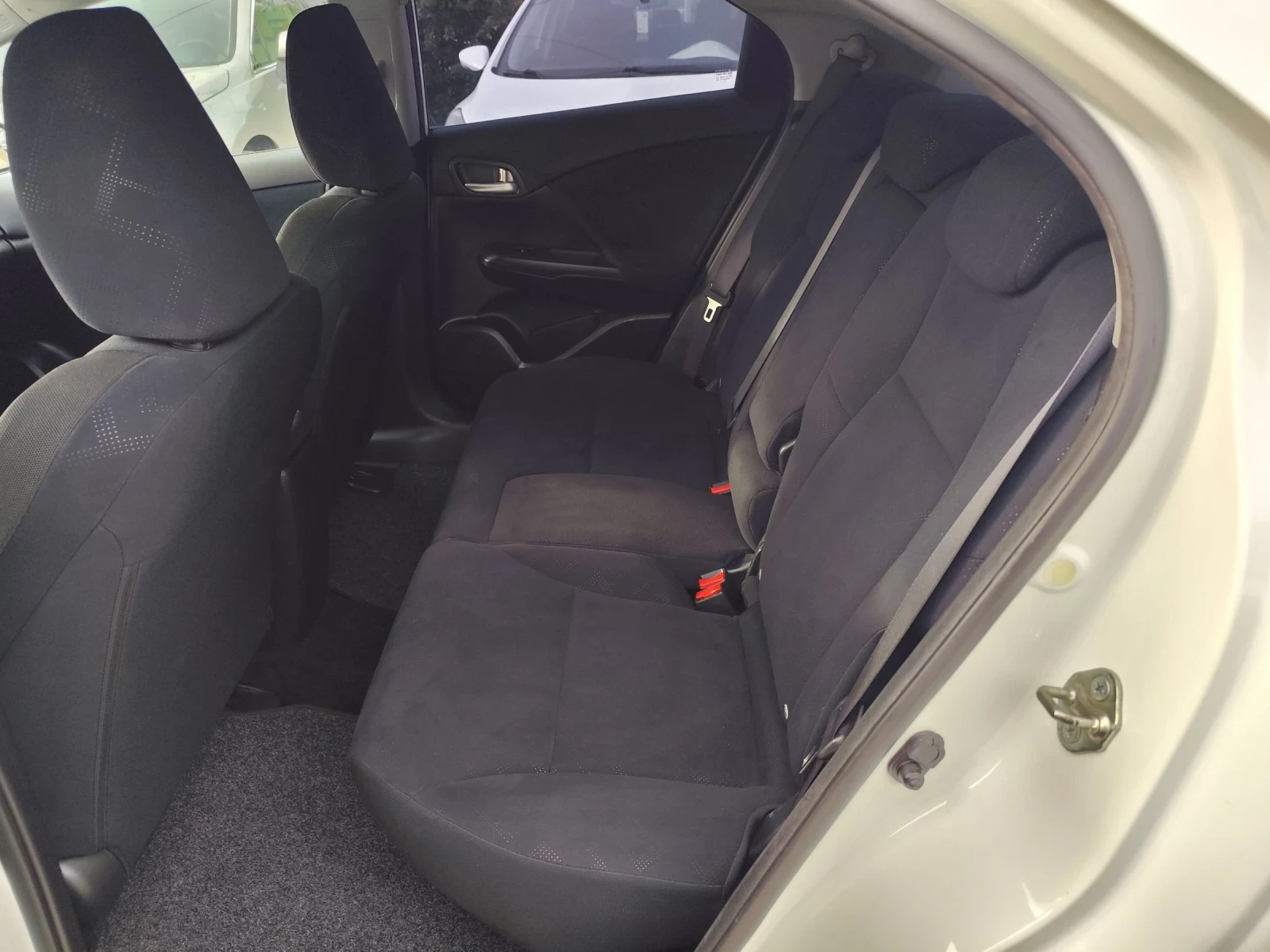 Honda Civic 1.8 Sport   | Mobile.bg   13