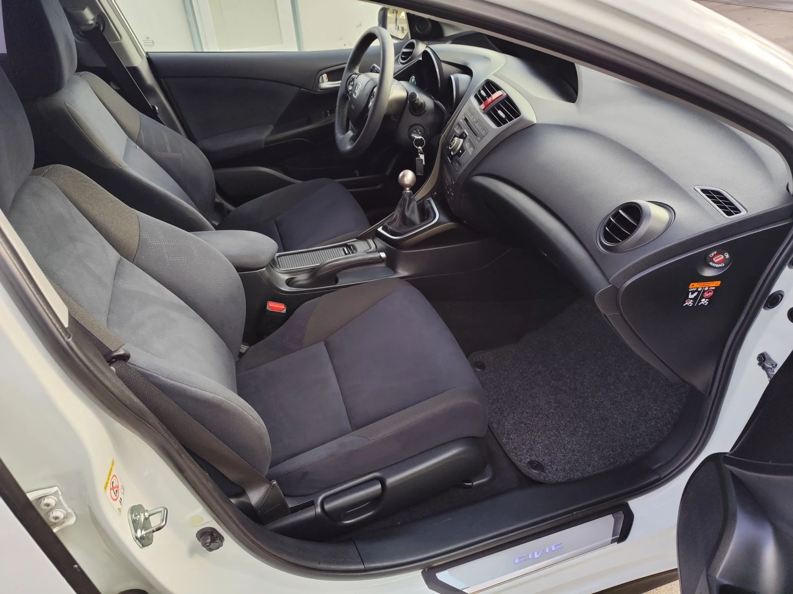 Honda Civic 1.8 Sport   | Mobile.bg   11