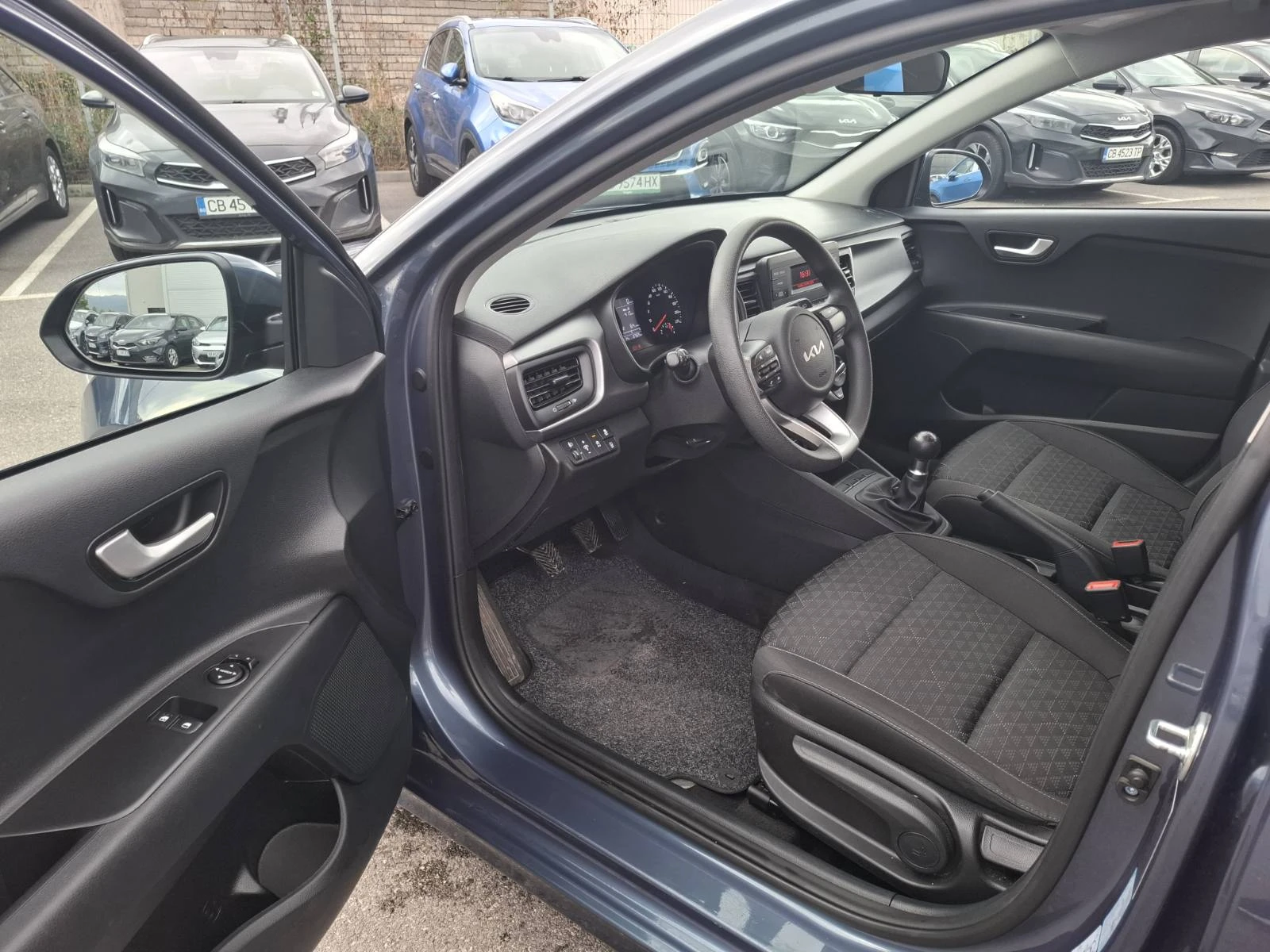 Kia Rio 1.2 cvvt Гаранция - изображение 9