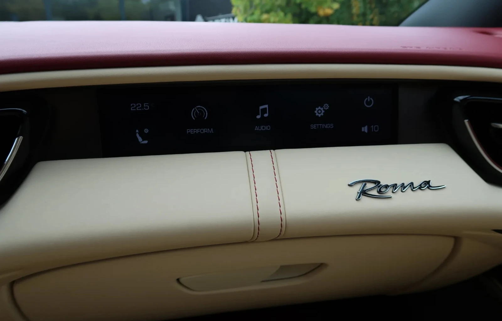 Ferrari Roma  - изображение 8