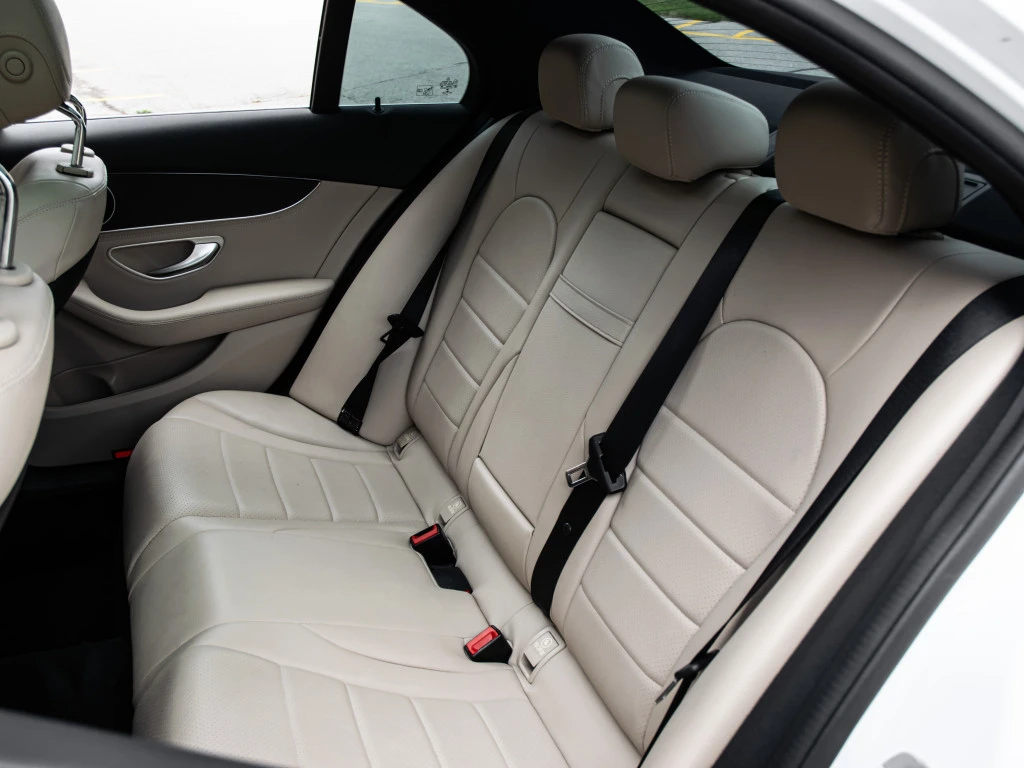 Mercedes-Benz C 300 4Matic / AMG / SPORT / PANO | Mobile.bg   15