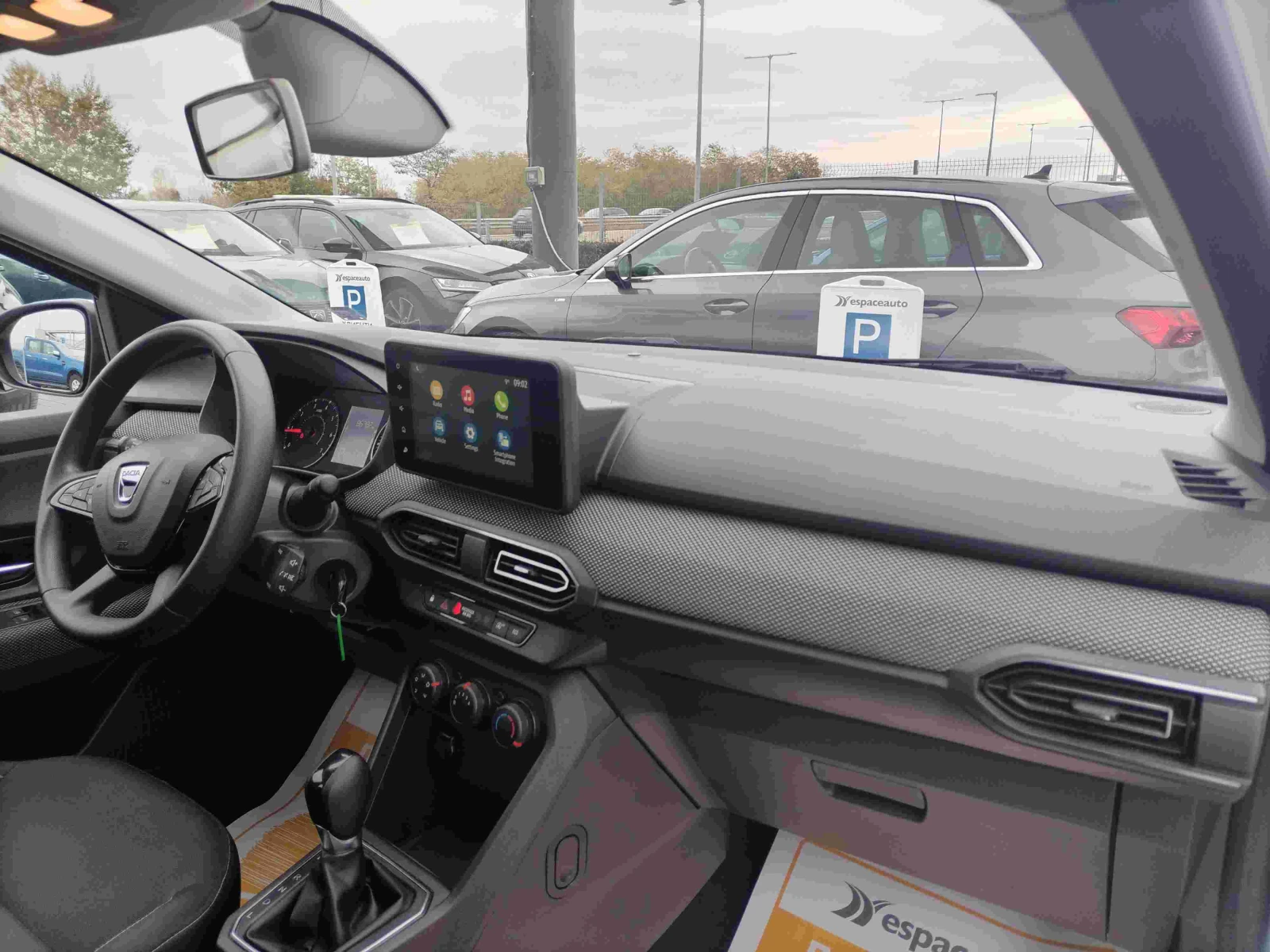 Dacia Sandero Comfort TCe 90 ..  | Mobile.bg   12