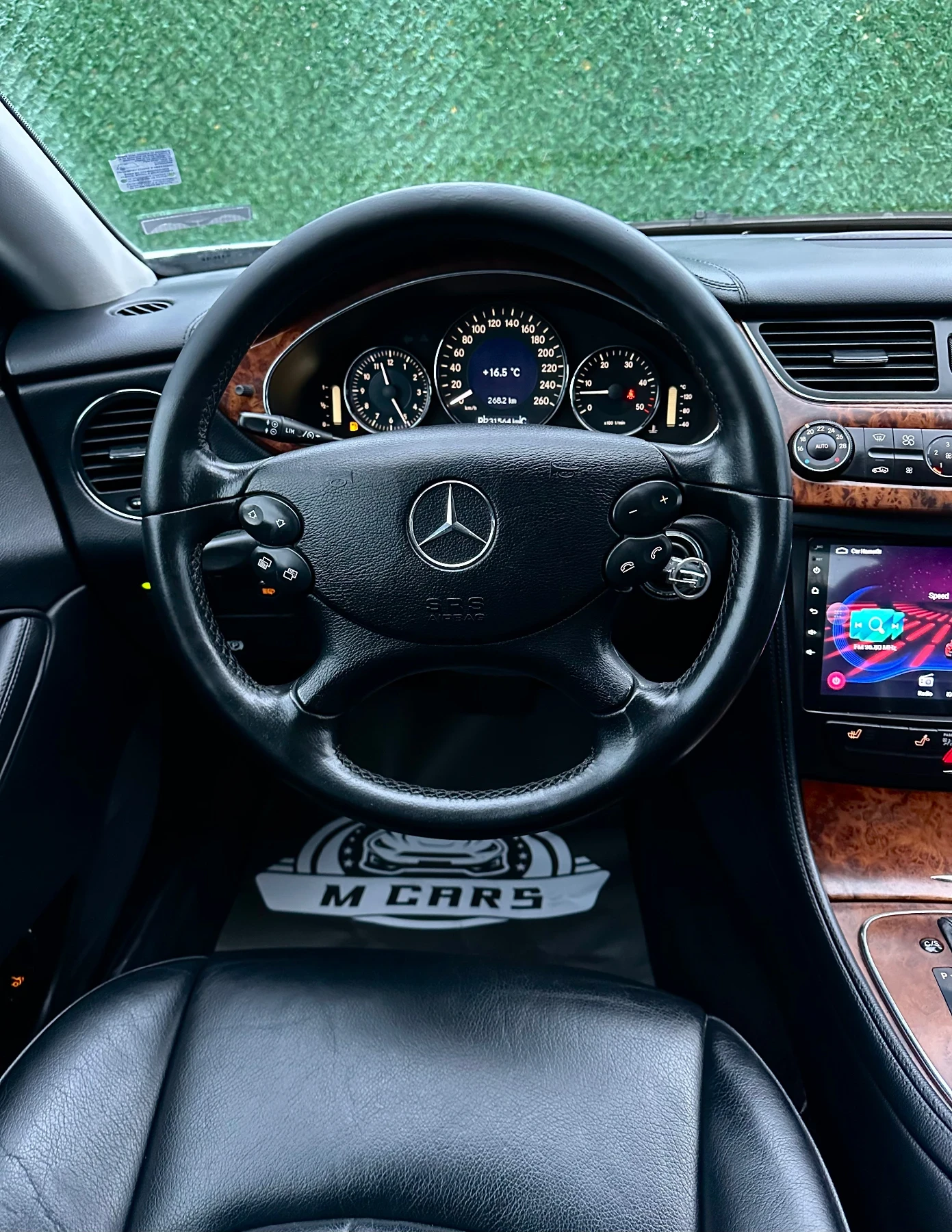 Mercedes-Benz CLS 320 KAMERA / CAR PLAY / PODGREV  - изображение 9