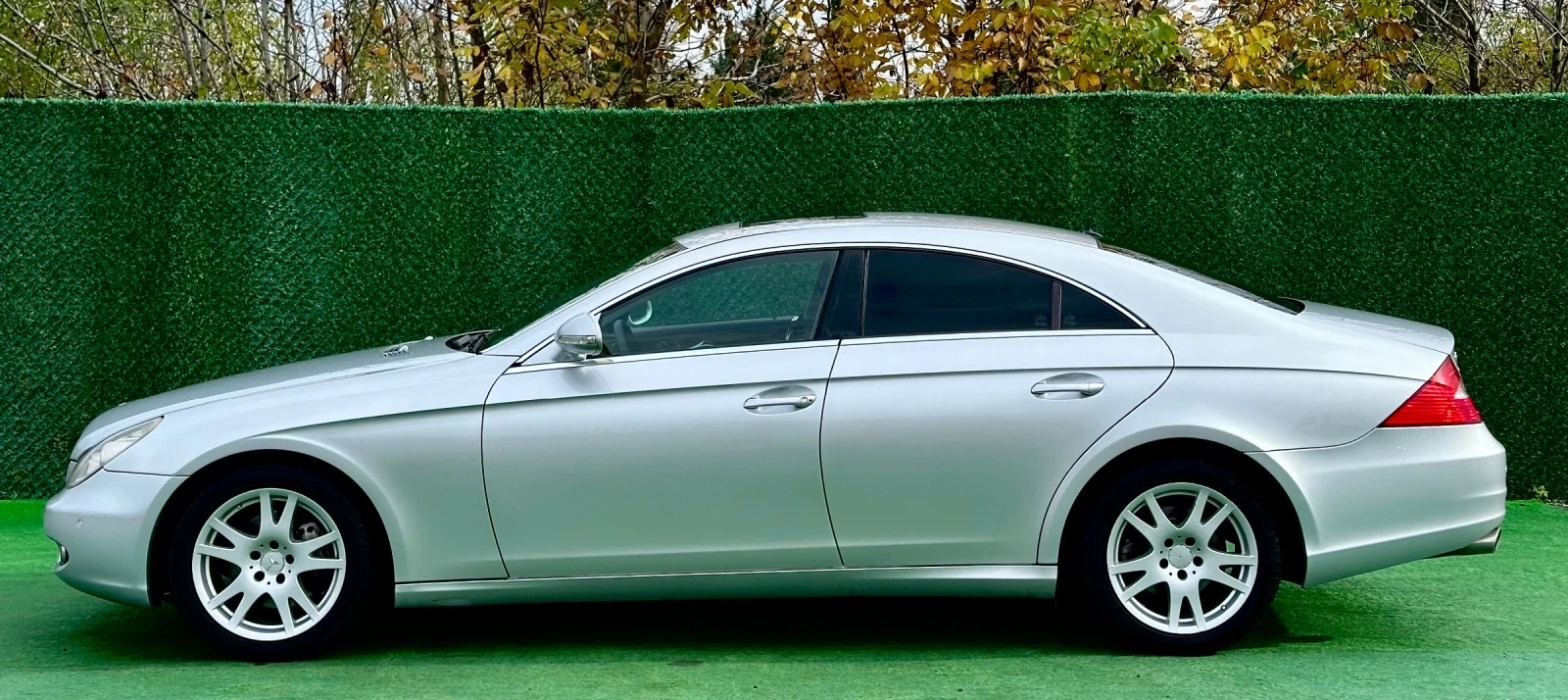 Mercedes-Benz CLS 320 KAMERA / CAR PLAY / PODGREV  - изображение 6