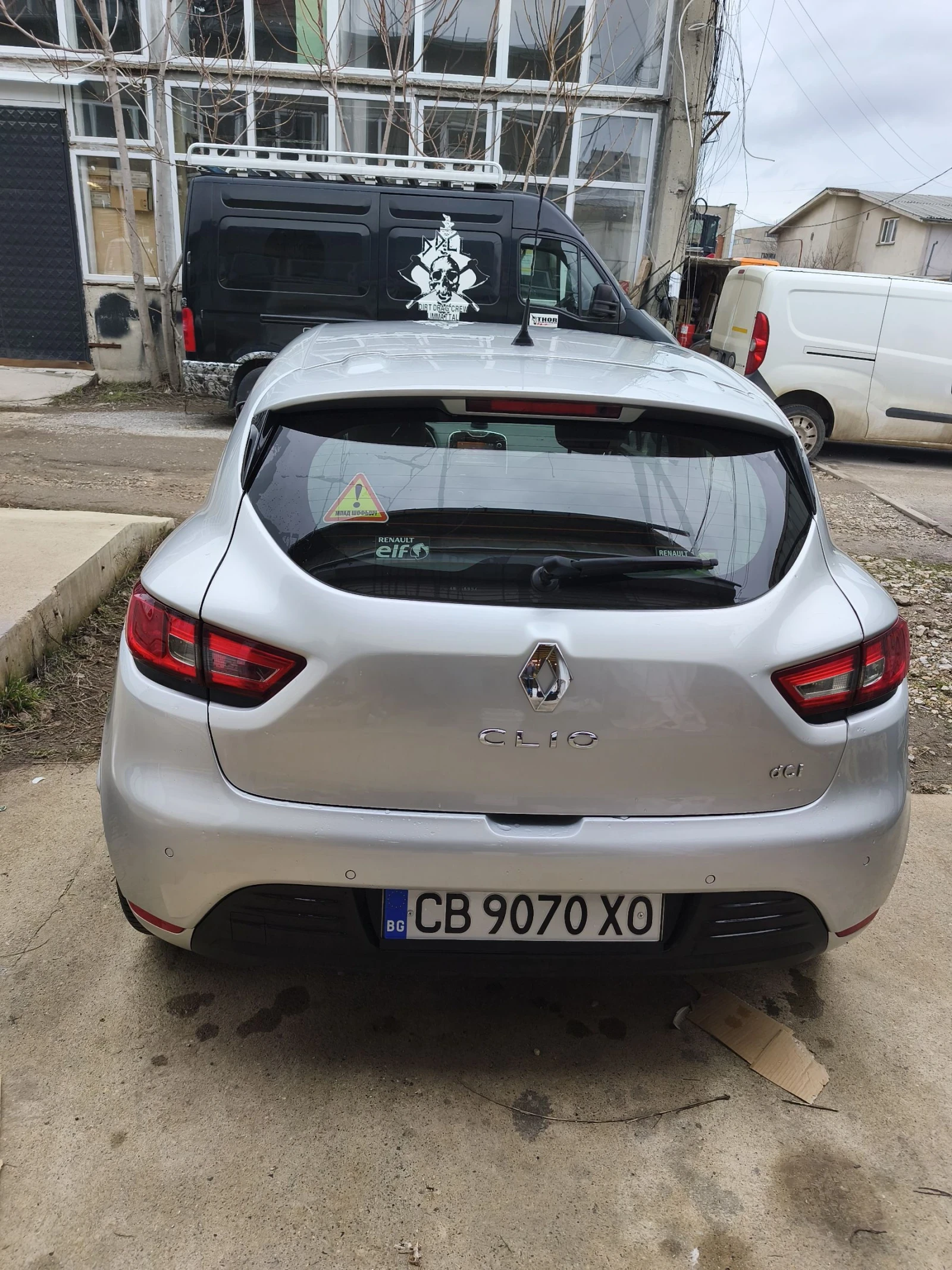 Renault Clio, снимка 7 - Автомобили и джипове - 53619178