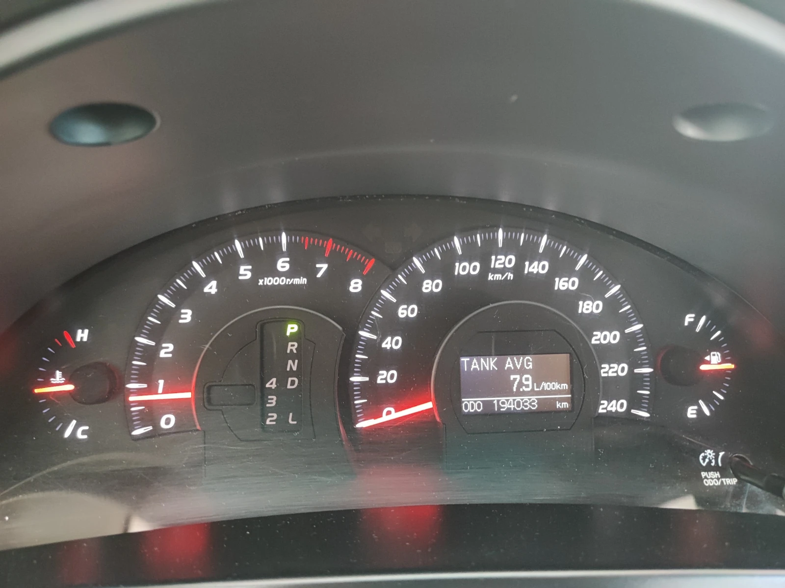 Toyota Camry, снимка 12 - Автомобили и джипове - 53727105