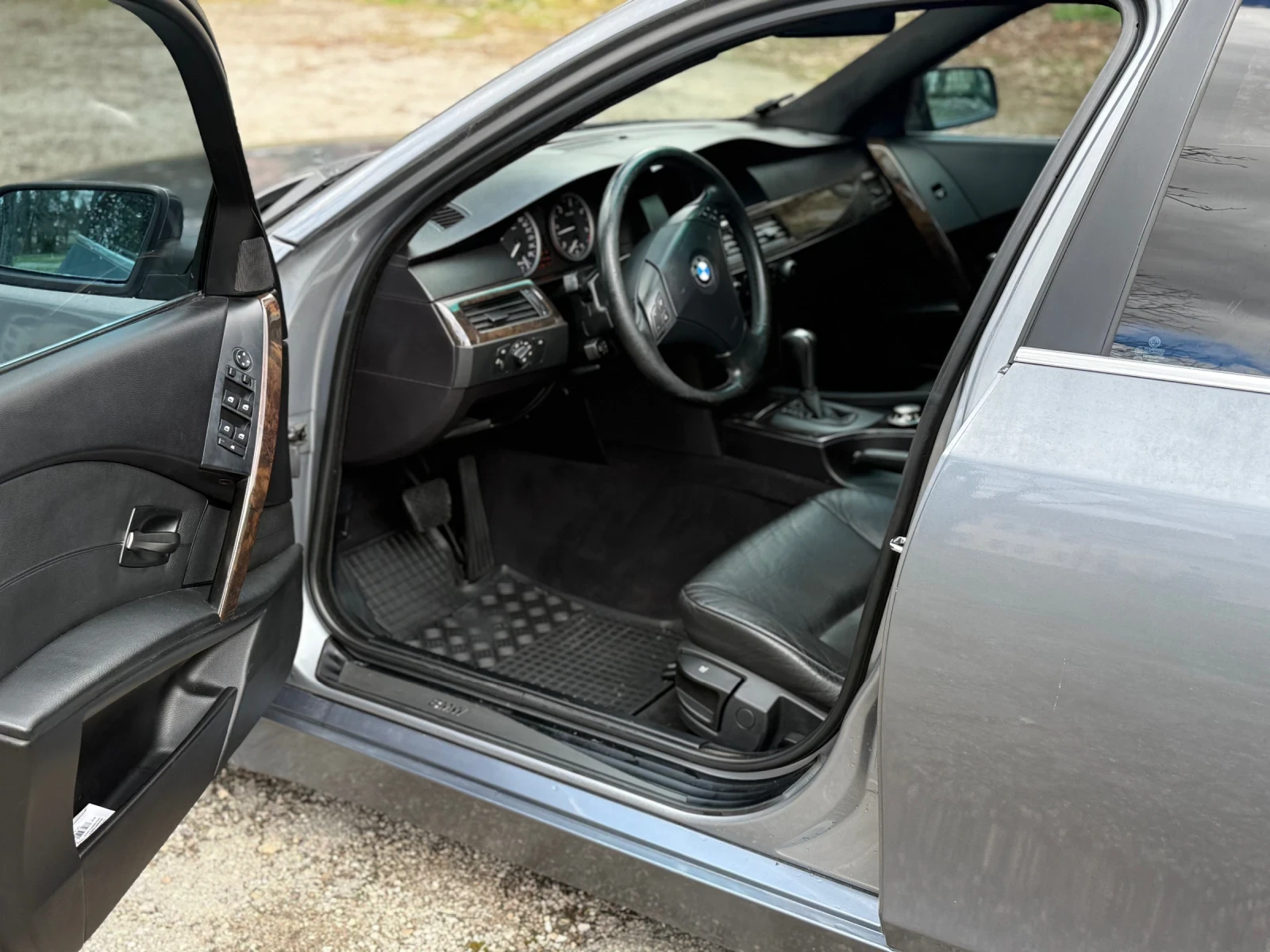 BMW 530, снимка 6 - Автомобили и джипове - 54007076