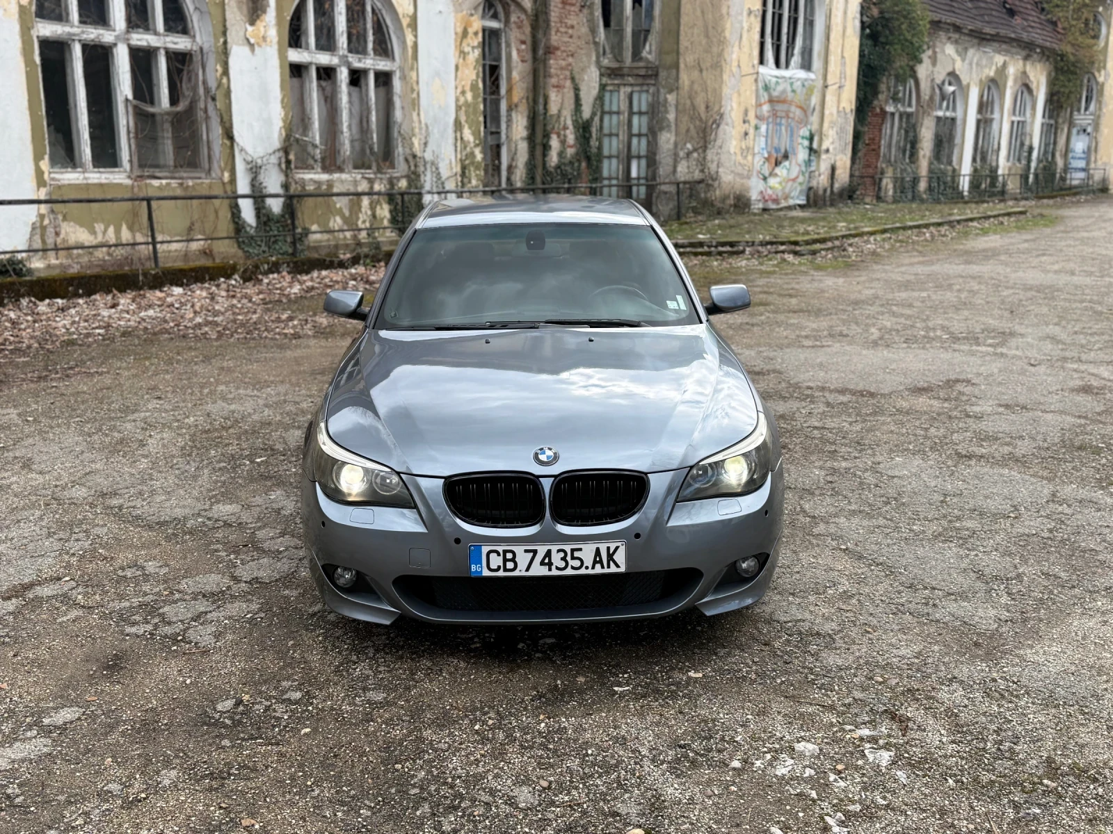 BMW 530, снимка 2 - Автомобили и джипове - 54007076