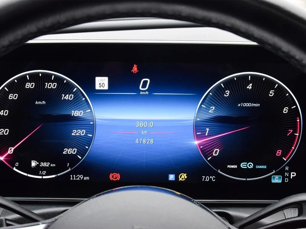 Mercedes-Benz C 300 4MATIC* АвтоКредит* (ЦЕНА ДО БГ), снимка 15 - Автомобили и джипове - 54057544